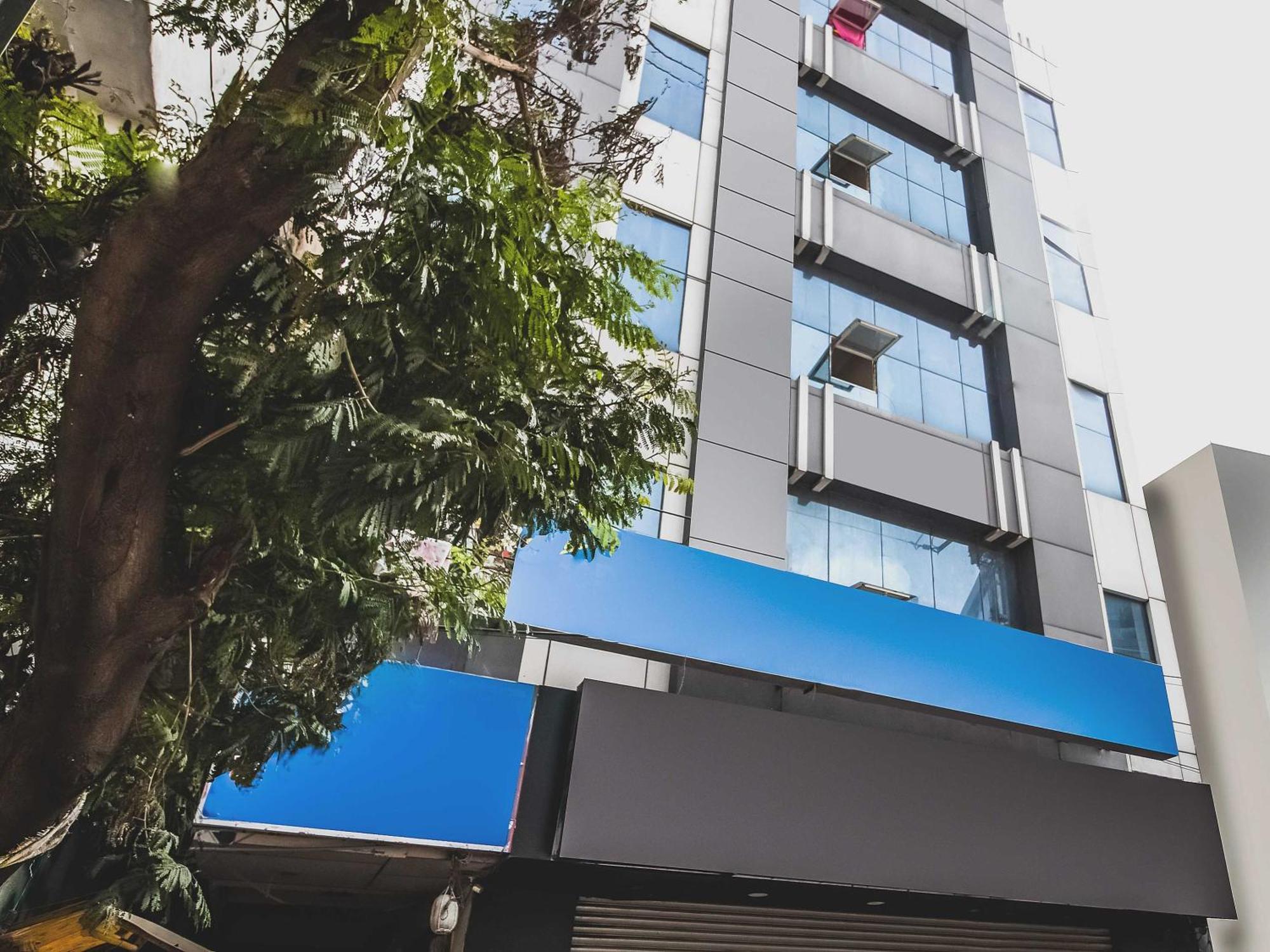 Secundurabad Hotel O Grand Brundavan מראה חיצוני תמונה