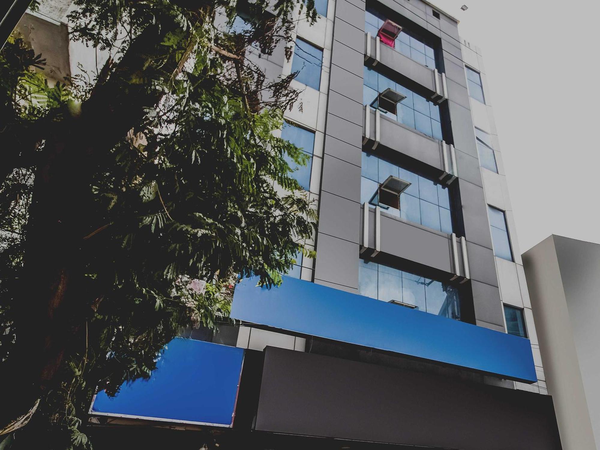 Secundurabad Hotel O Grand Brundavan מראה חיצוני תמונה